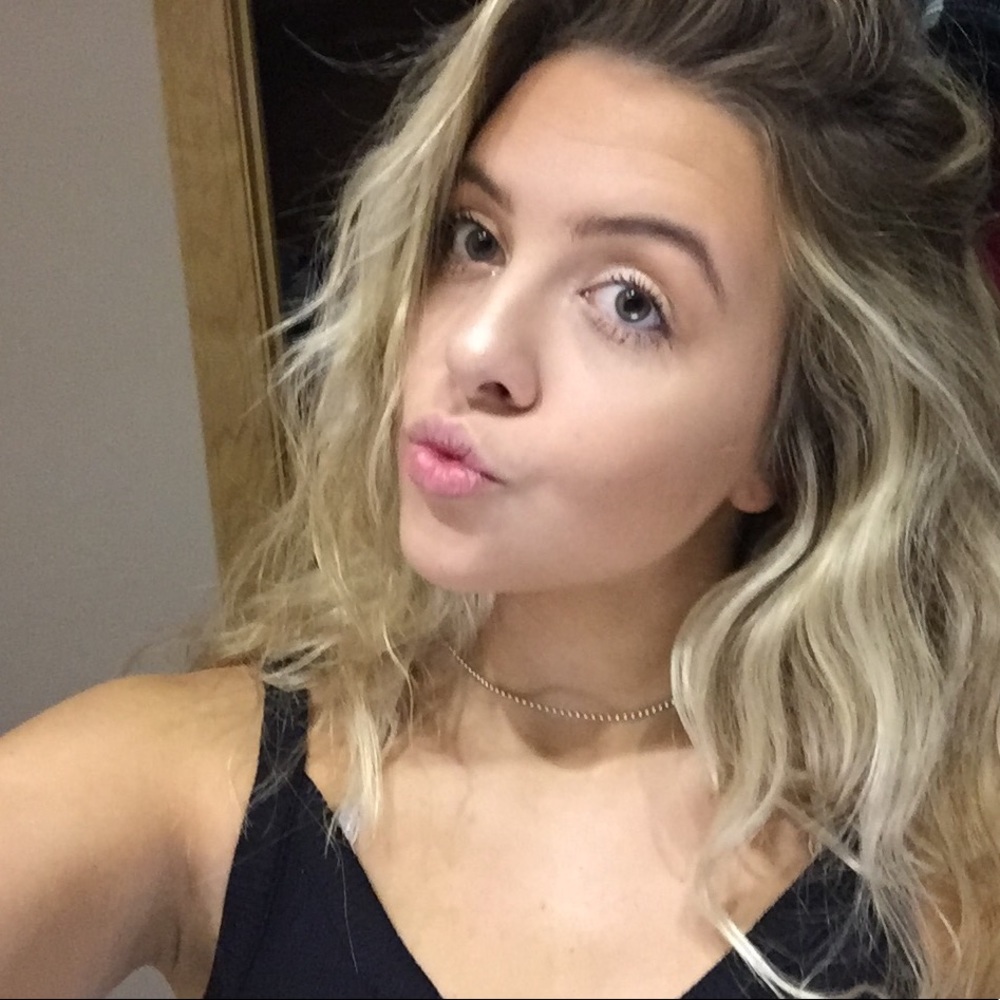 Meet your Posher, Kassie